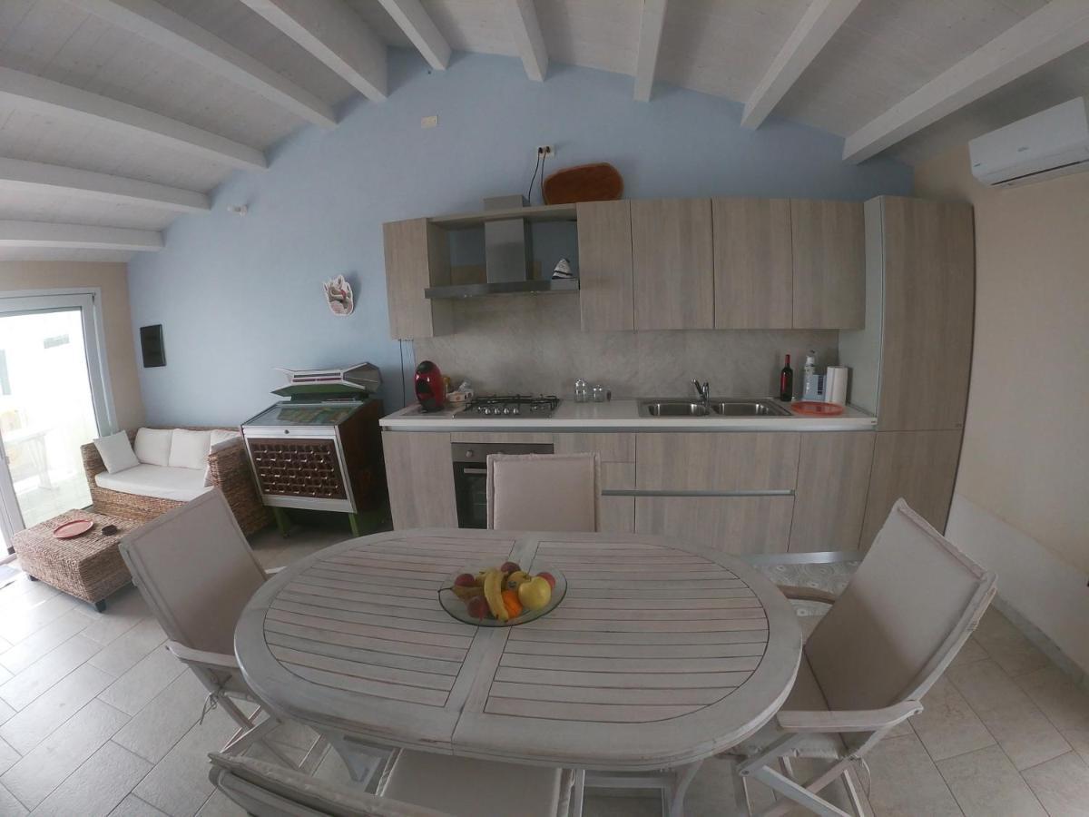 Ferienwohnung Fronte Mare S'Arena Scoada Putzu Idu Exterior foto