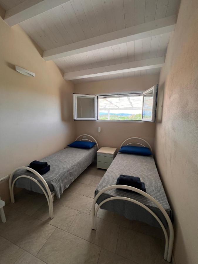 Ferienwohnung Fronte Mare S'Arena Scoada Putzu Idu Exterior foto